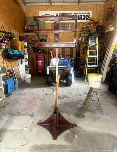 The office valet freestanding - office,